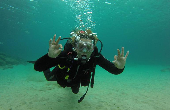 Advanced Diver (PADI or SSI)